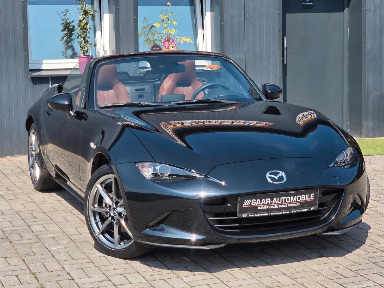 Mazda MX-5 2.0L Skyactiv-G RF Kazari