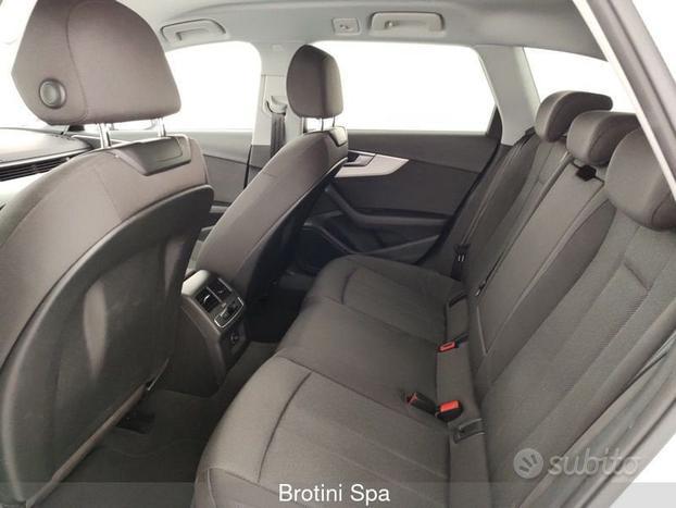 Audi A4 Avant 35 TDI/163 CV S tronic Business...
