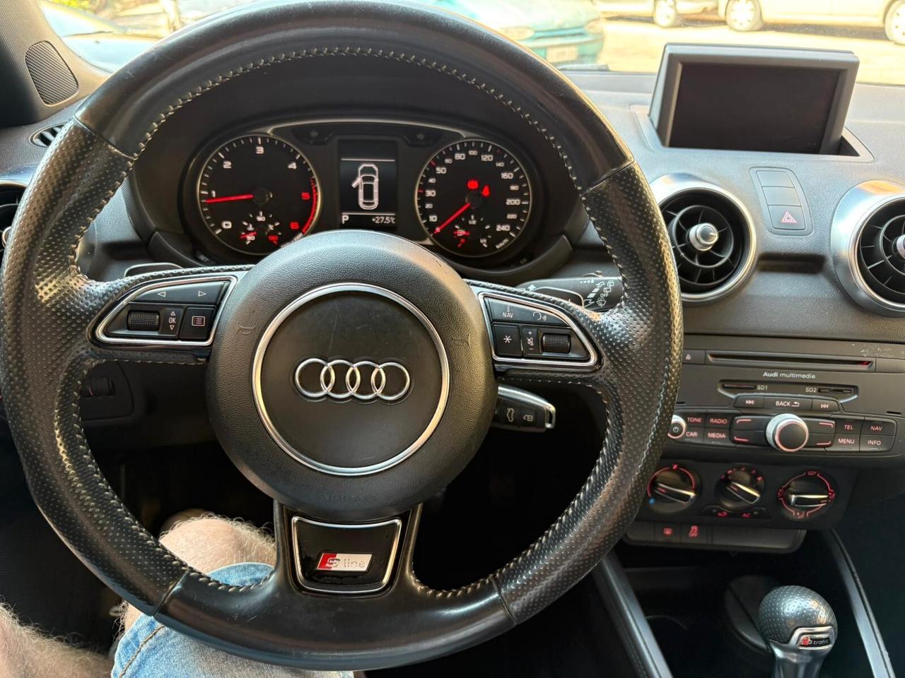 Audi A1 SPB 1.6 TDI S tronic line edition plus