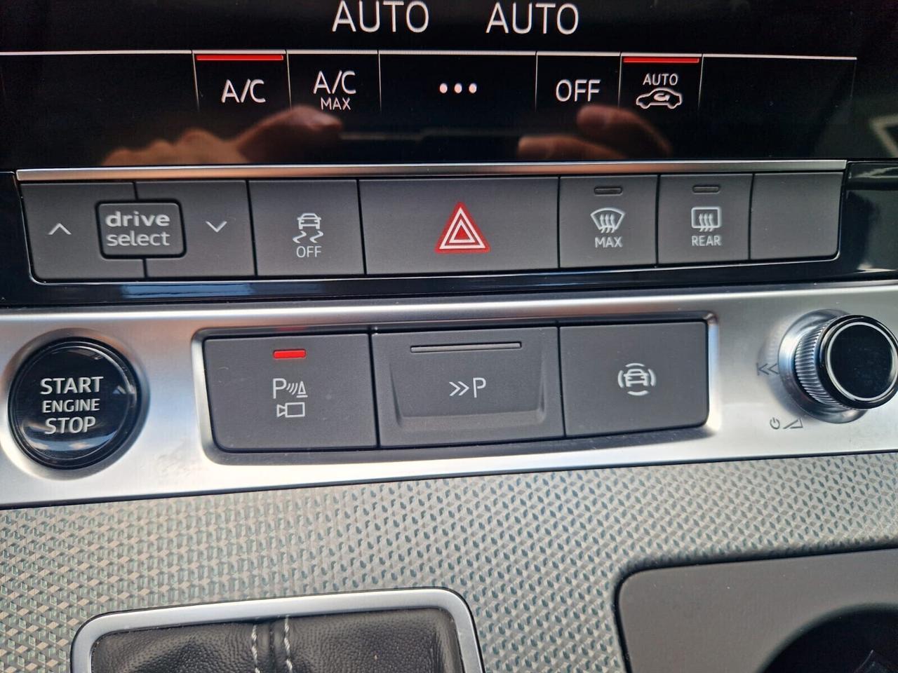 Audi A6 allroad 50 TDI 3.0 quattro tiptronic Business Advanced