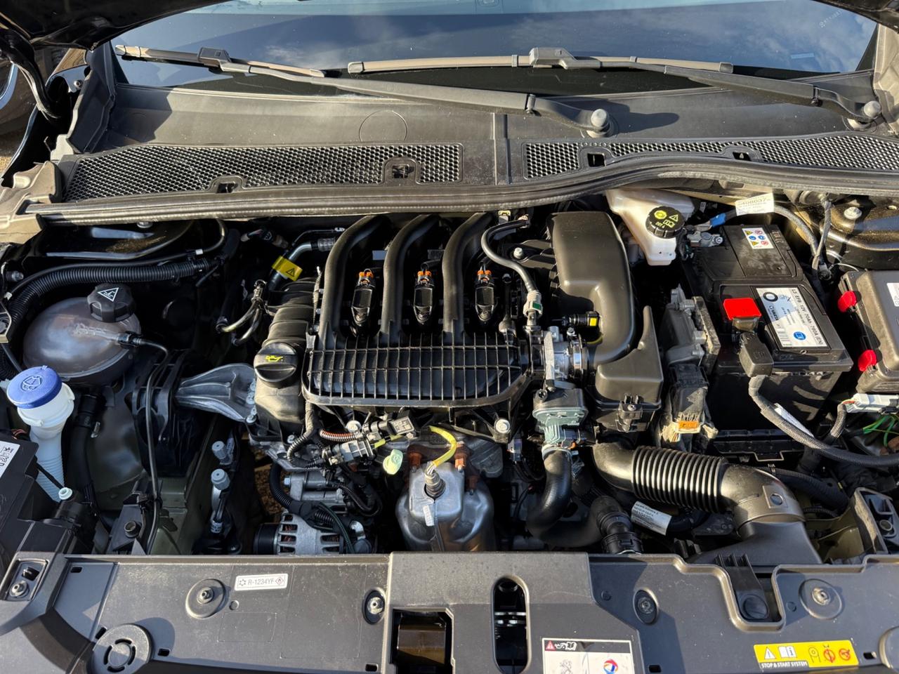 Peugeot 208 1.2 Benzina Allure Pack