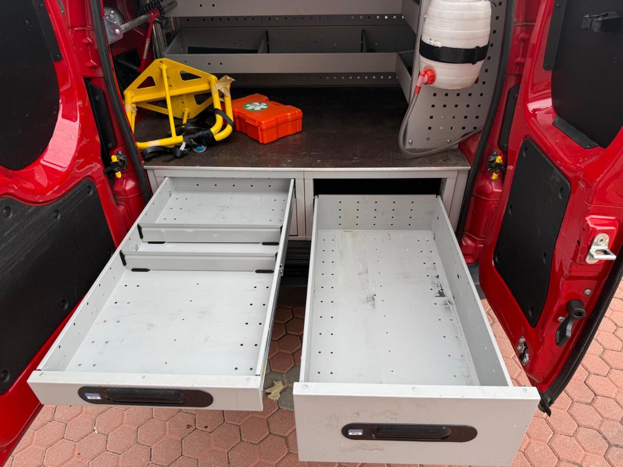 Fiat Fiorino 1.3 MJT 95CV Cargo Adventure