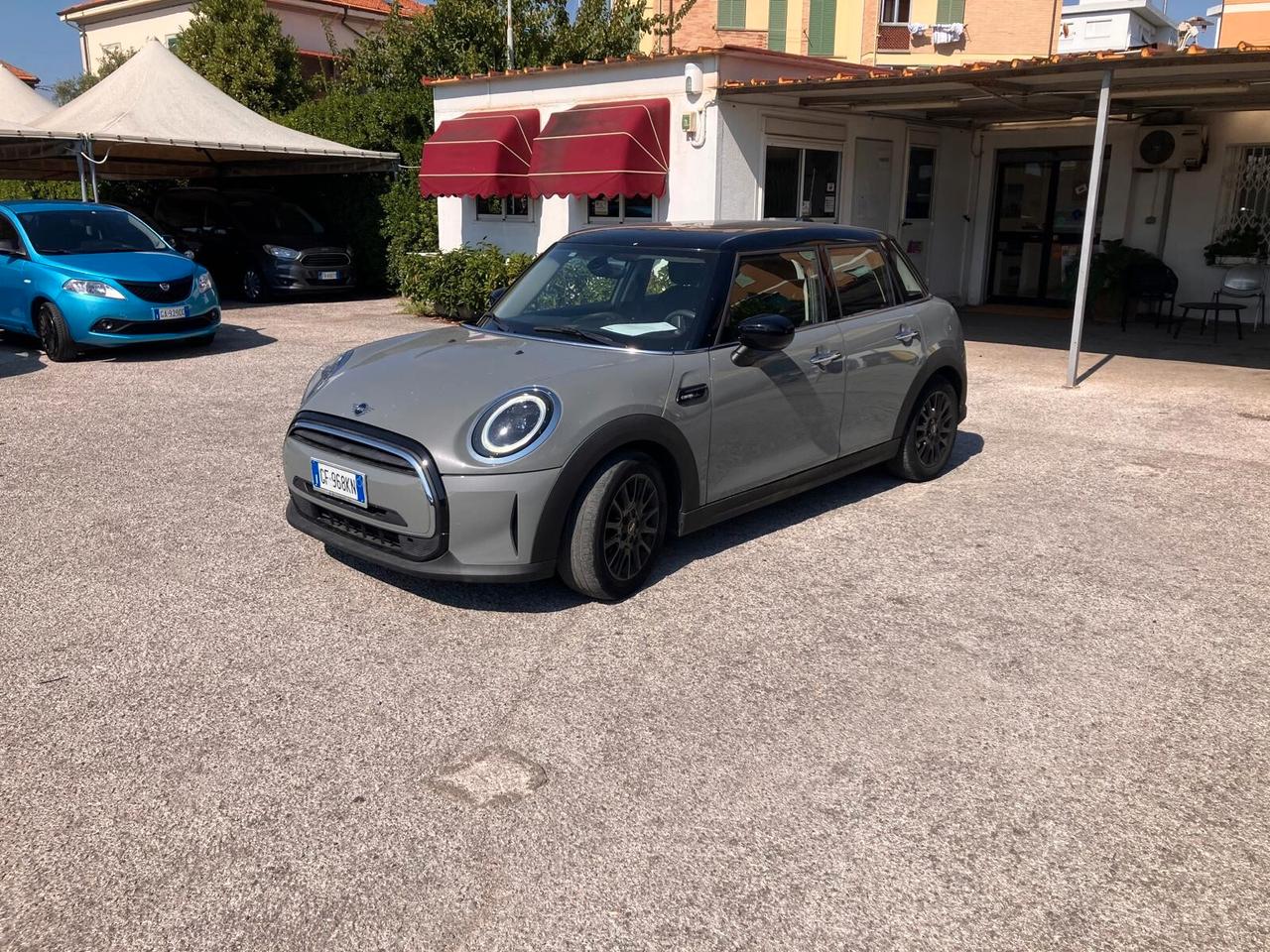 MINI ONE 1.5 102cv 5 Porte Camden Edition