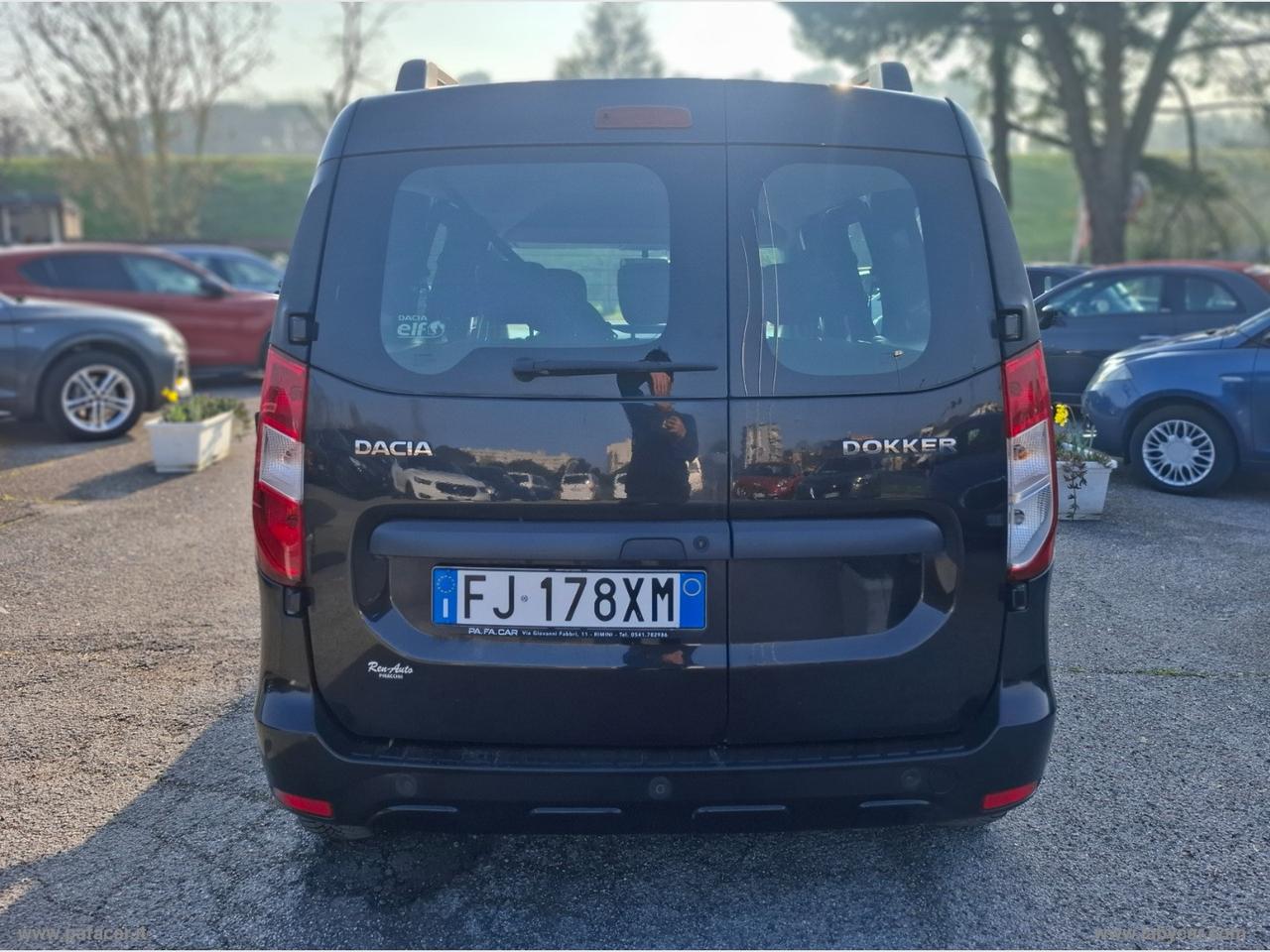 DACIA Dokker 1.6 8V 100 CV S&S SS GPL Lauréate Family