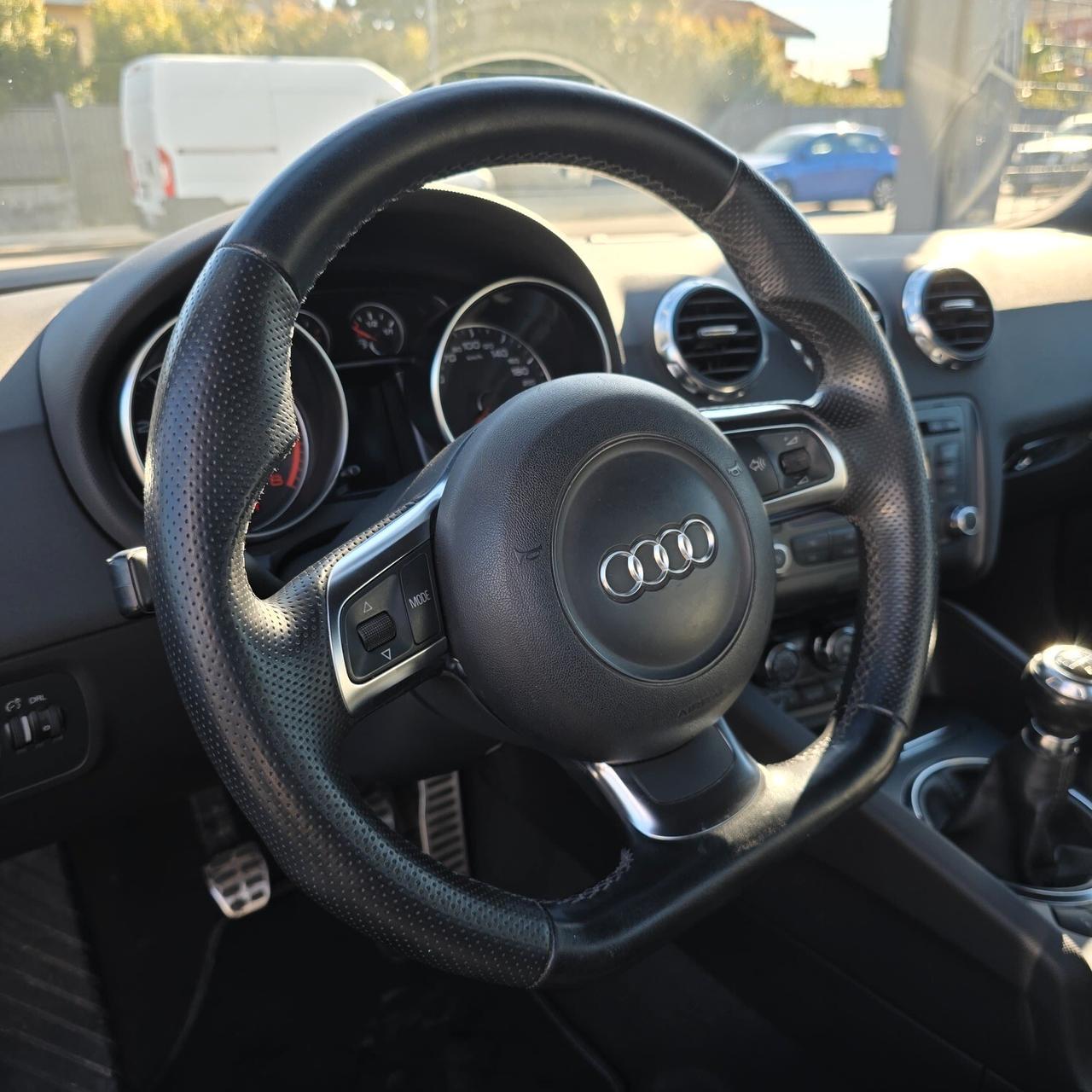 Audi TT Roadster 2.0 TFSI