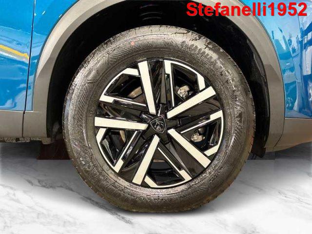 PEUGEOT 2008 1.2 hybrid Style 136cv e-dcs6