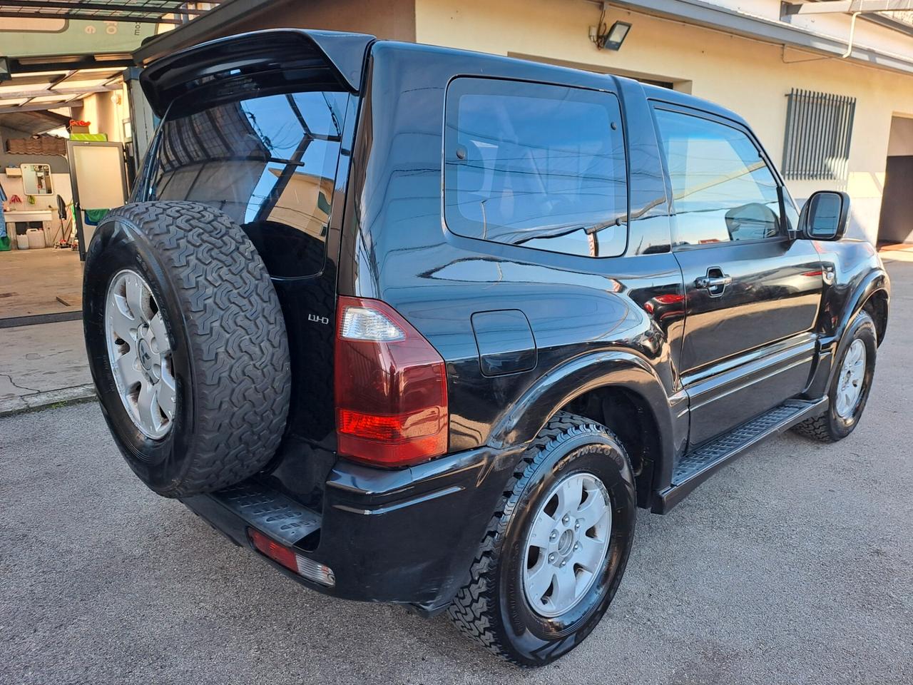 Mitsubishi Pajero 3.2 TDI 160 CV DID GLS AUTOCARO N1