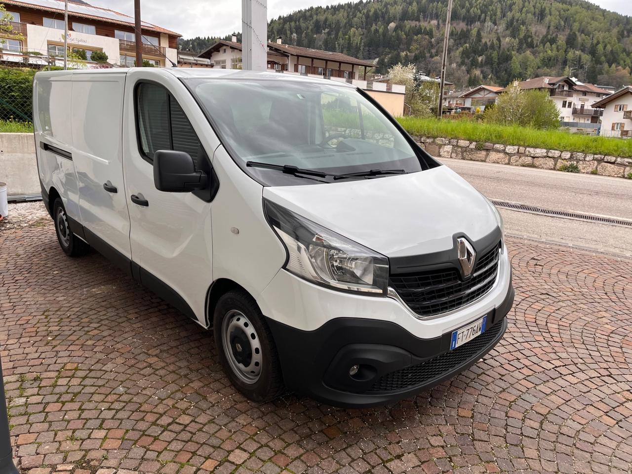 Renault Trafic T27 1.6 dCi 125CV S&S PC-TN Zen