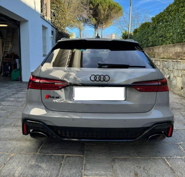 AUDI RS6 Avant 4.0 TFSI V8 quattro tiptronic Performance