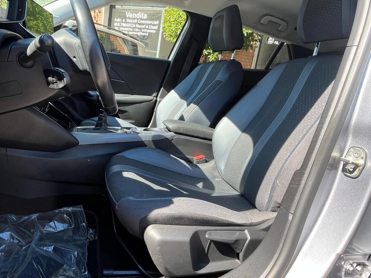 Peugeot 2008 BlueHDi 100 S&S Allure