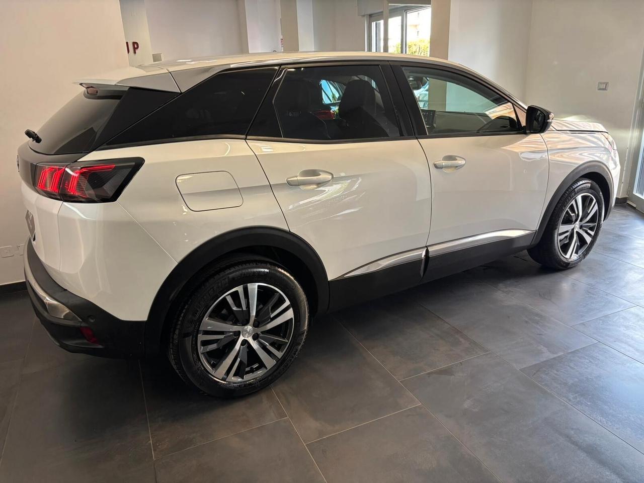 Peugeot 3008 1.5 BlueHDi 130 S&S Allure