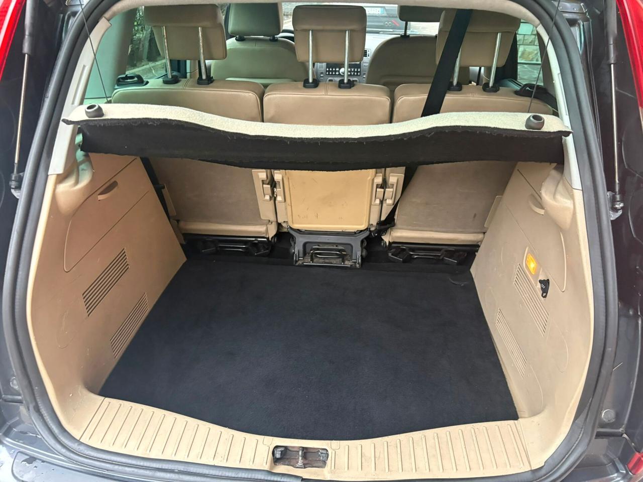 Ford Focus C-Max 2.0 TDCi (136CV)