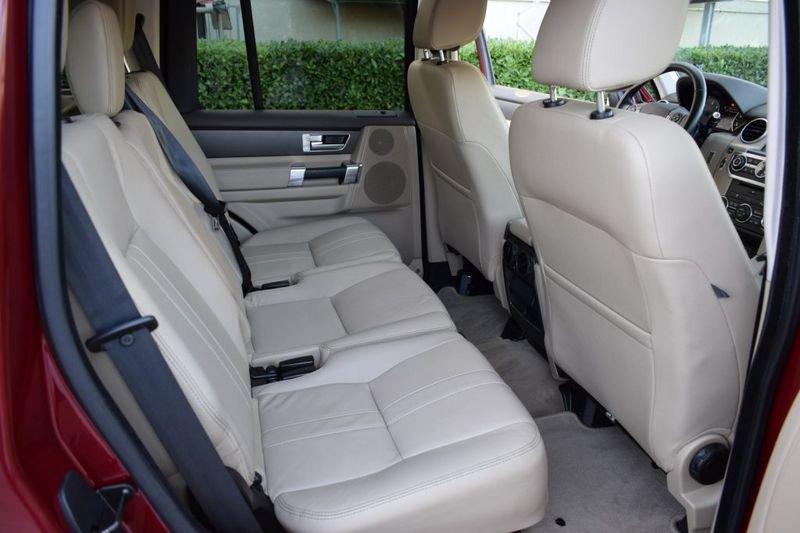 Land Rover Discovery 4 3.0 TDV6 211CV HSE - 7 POSTI