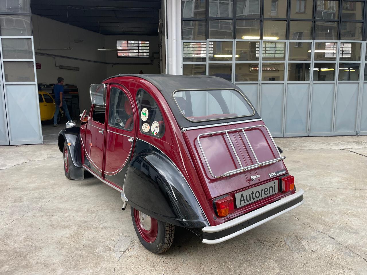 Citroen 2CV CHARLESTON
