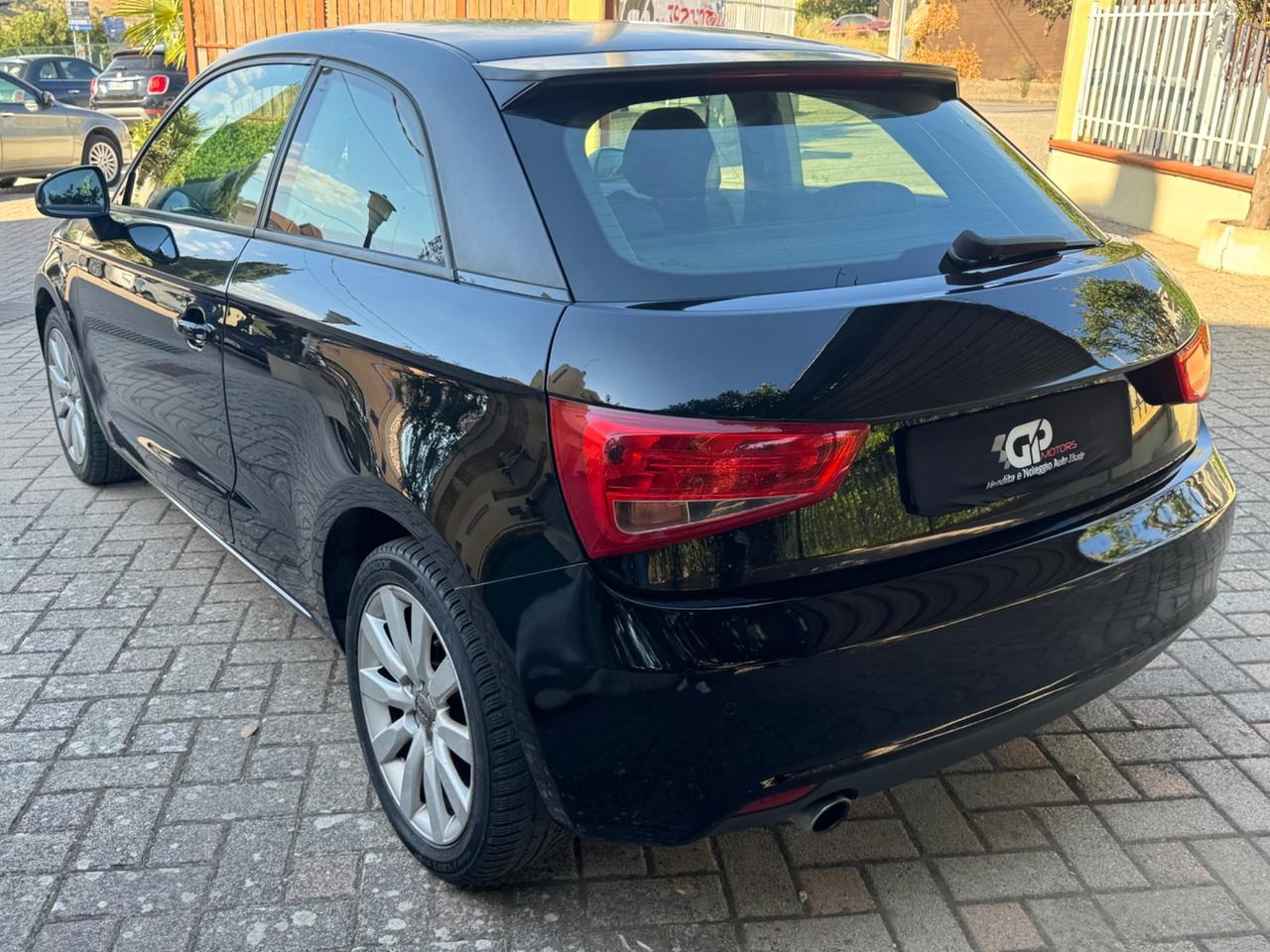 Audi A1 1.6 TDI S line edition plus