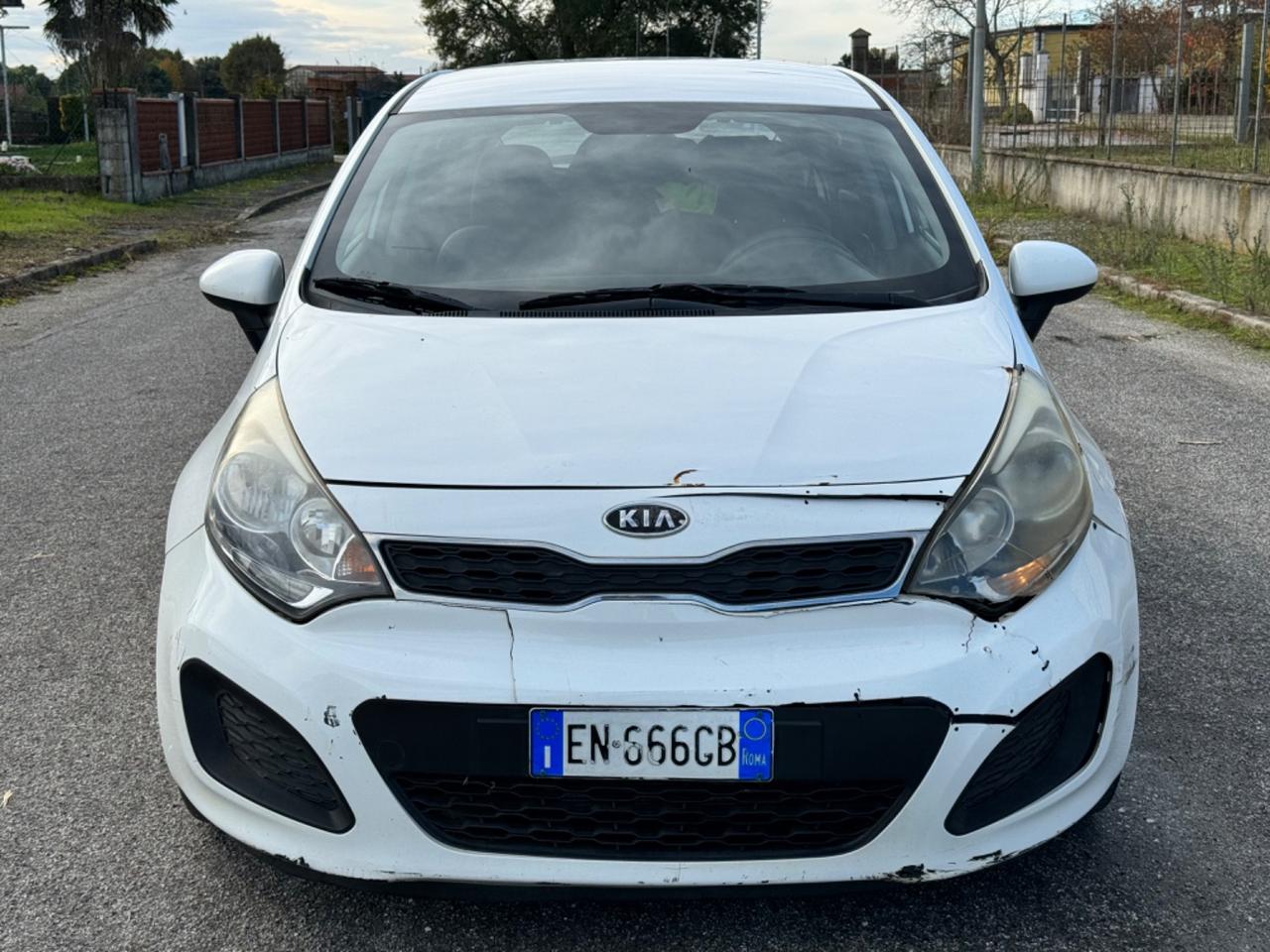 Kia Rio 1.4 CRDi WGT 5p. EX