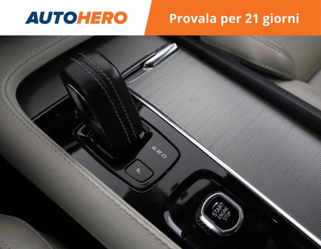 VOLVO XC90 B5 (d) AWD Geartronic 7 posti R-design