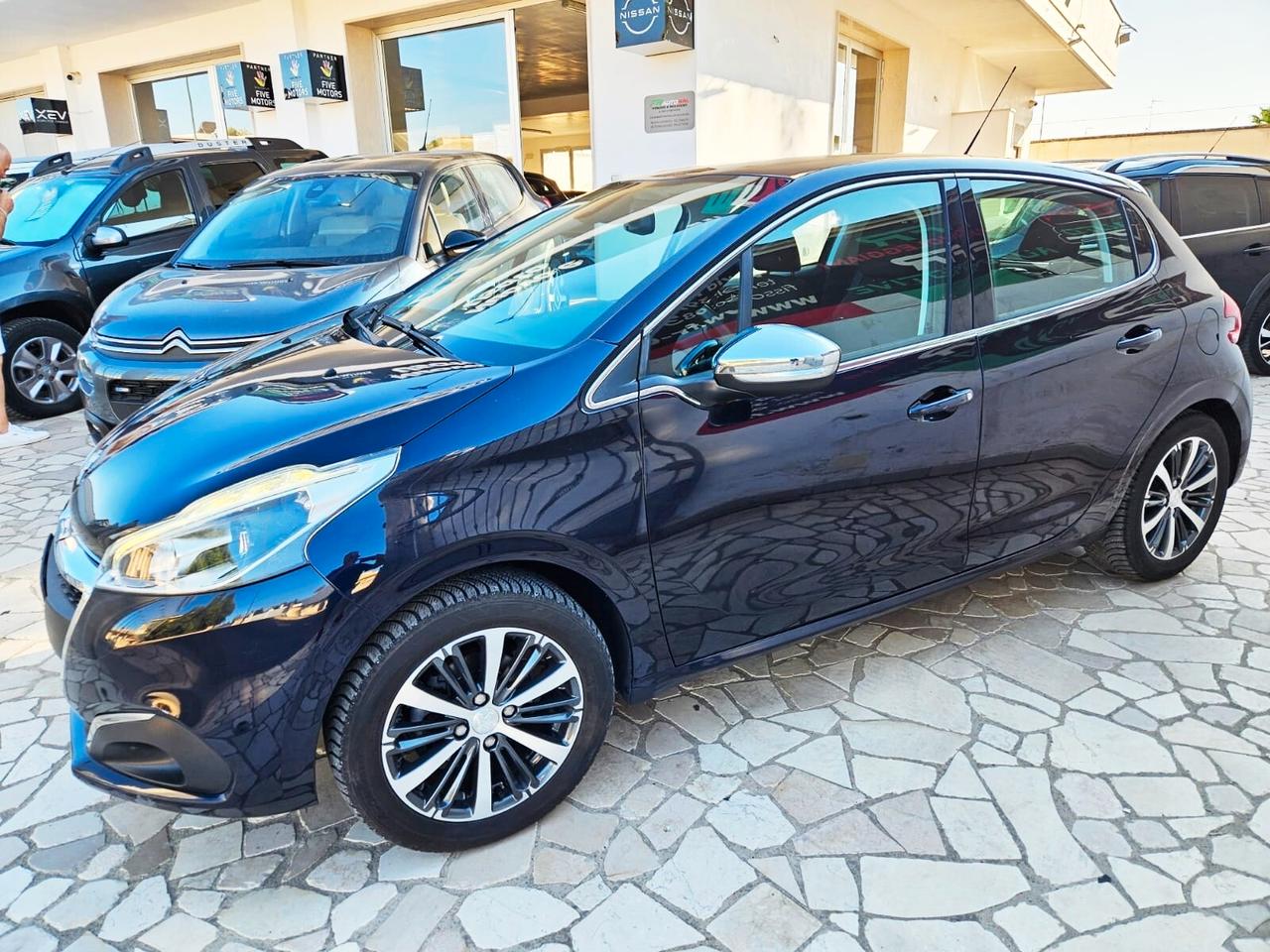 Peugeot 208 BlueHDi 75 5 porte Allure NEOPATENTATI