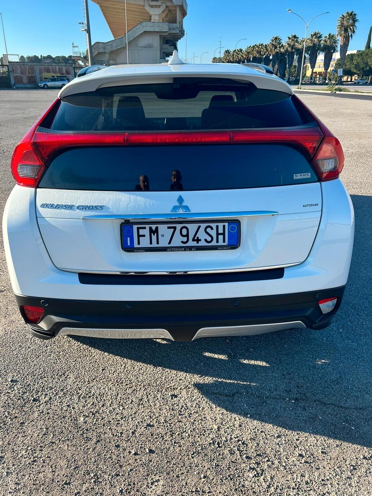 Mitsubishi Eclipse Cross ECLIPSE CROSS 1.5 TURBO 4WD