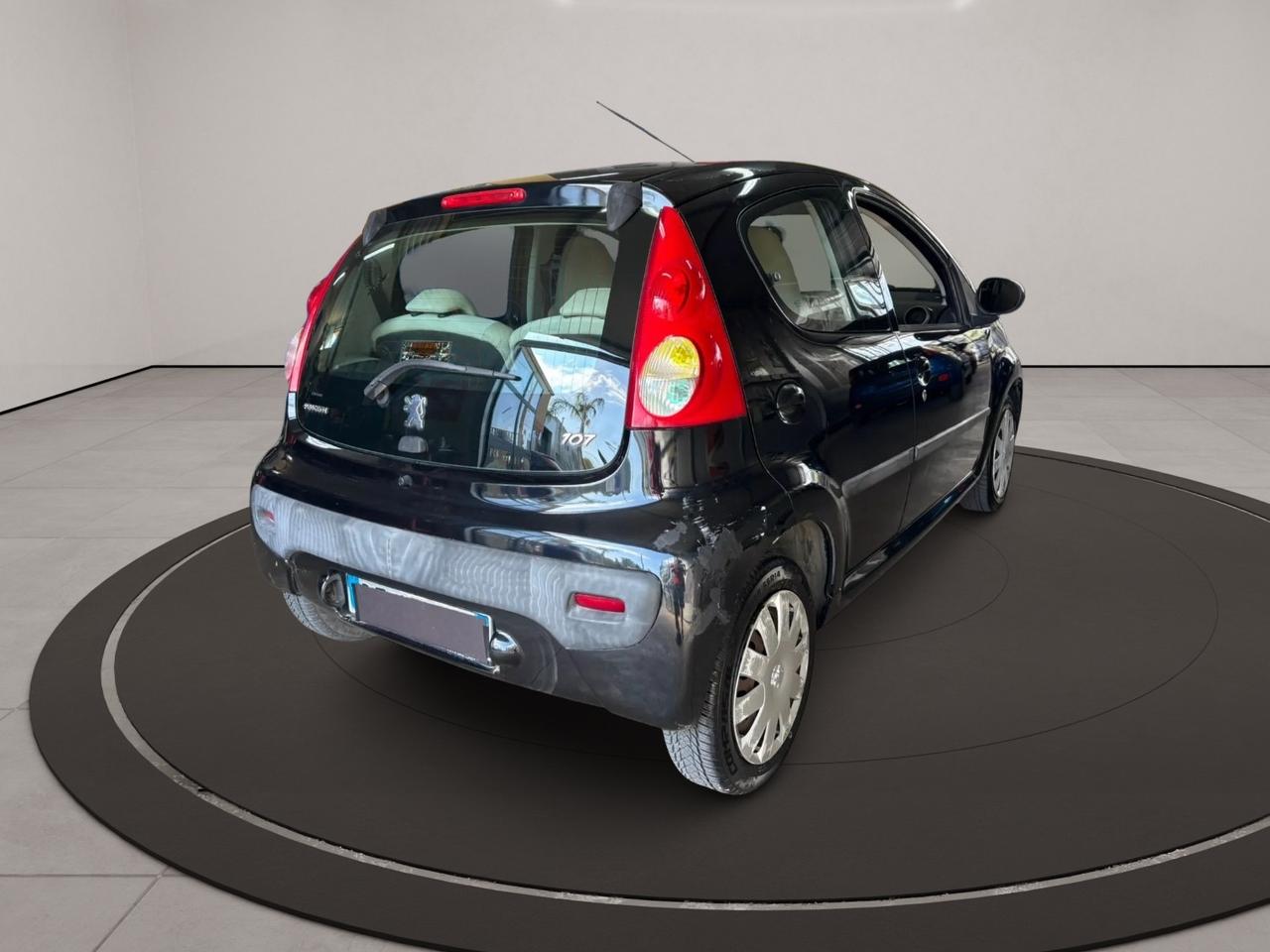 Peugeot 107 1.0 68CV 5p. Sweet Years