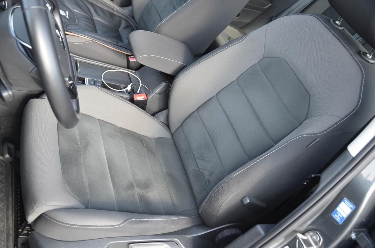 VOLKSWAGEN GOLF 5p 1.5 TSI EXECUTIVE 130cv DSG, UNICOPROP, TUTTI SERVICE VW, EURO 6C, TETTO, NAVI, PERMUTE