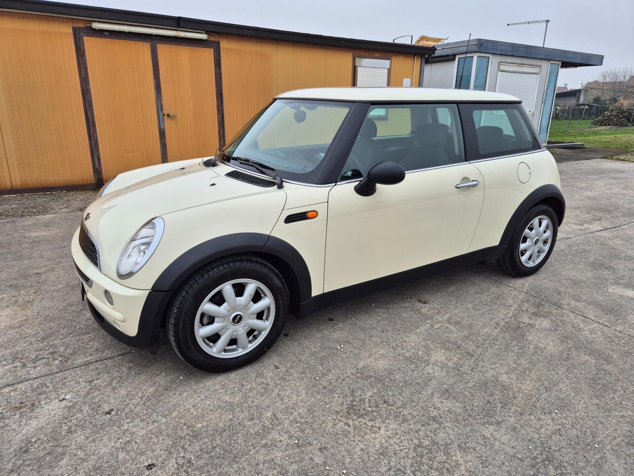 Mini 1.6 16V One de luxe