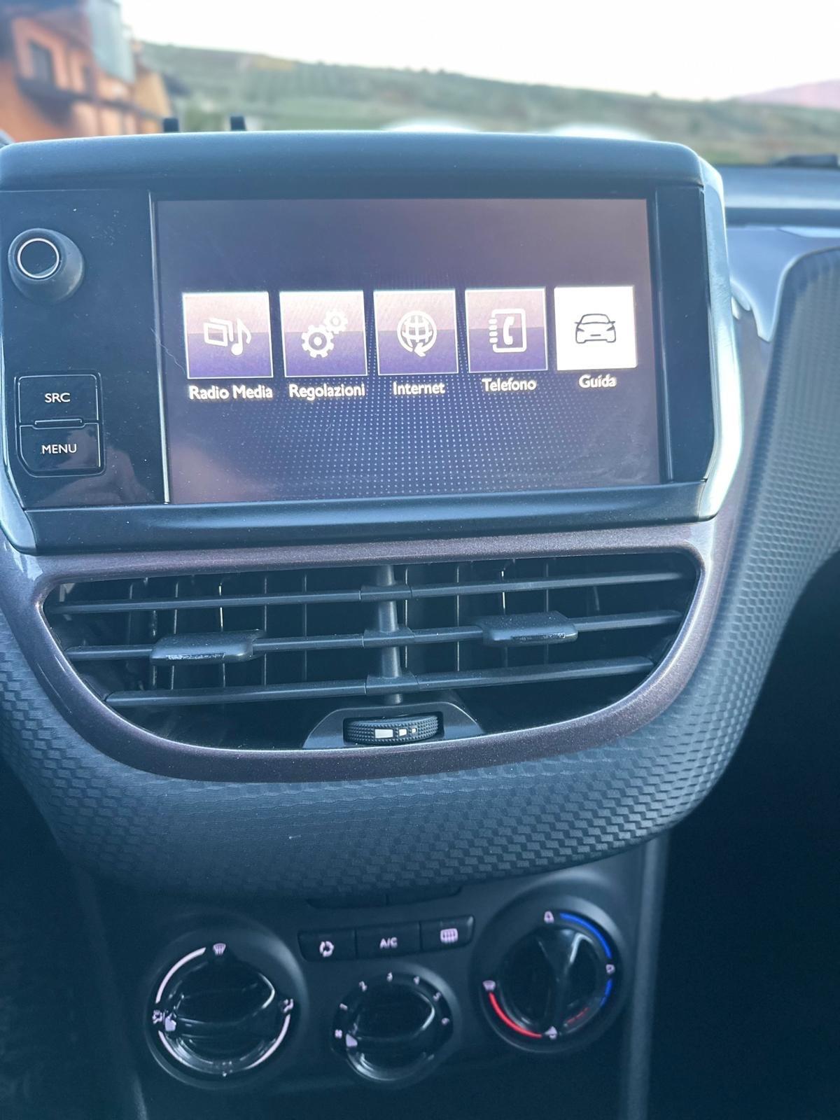 Peugeot 2008 BlueHDi 75 Active