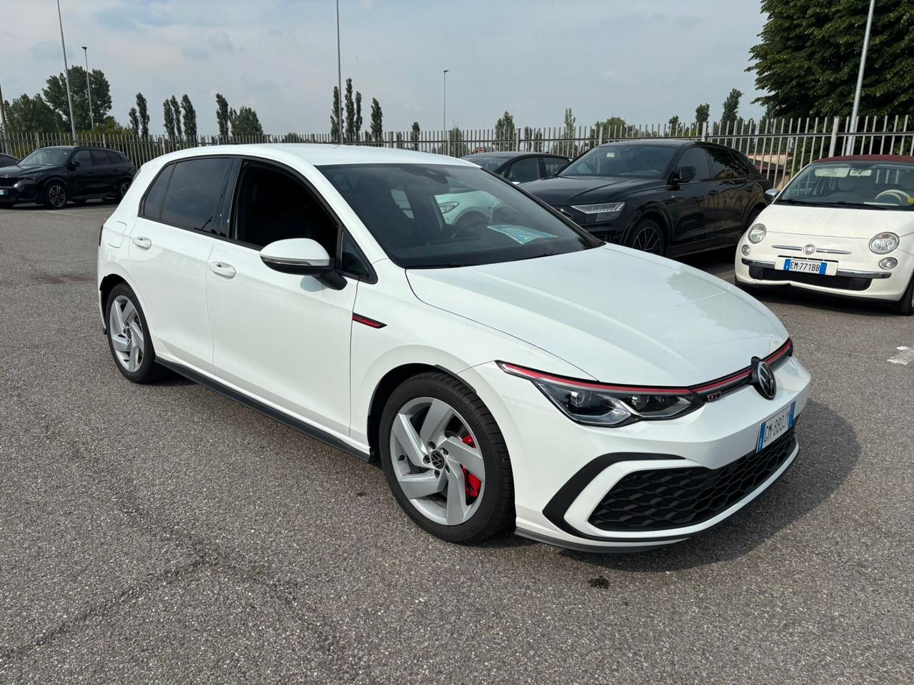 Volkswagen Golf VIII 2.0 TSI GTI – benzina,