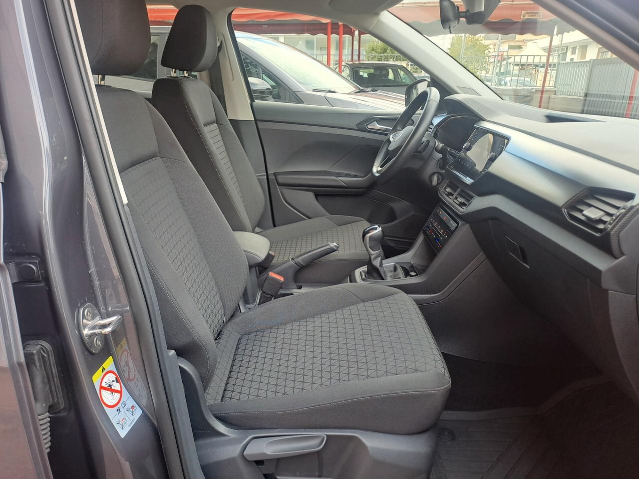 Volkswagen T-Cross 1.0 TSI 110 CV DSG Style , soli 20500 km !!