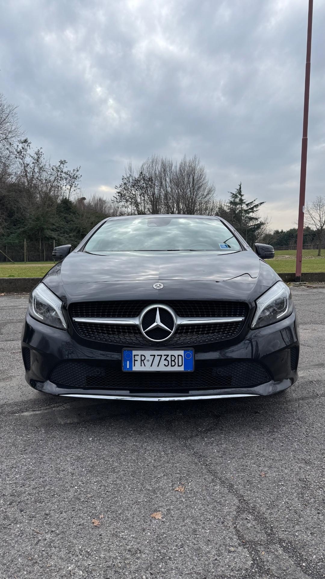 Mercedes-benz A180 d Sport