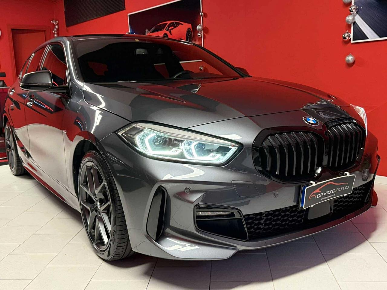 Bmw 118 118d 5p. Msport
