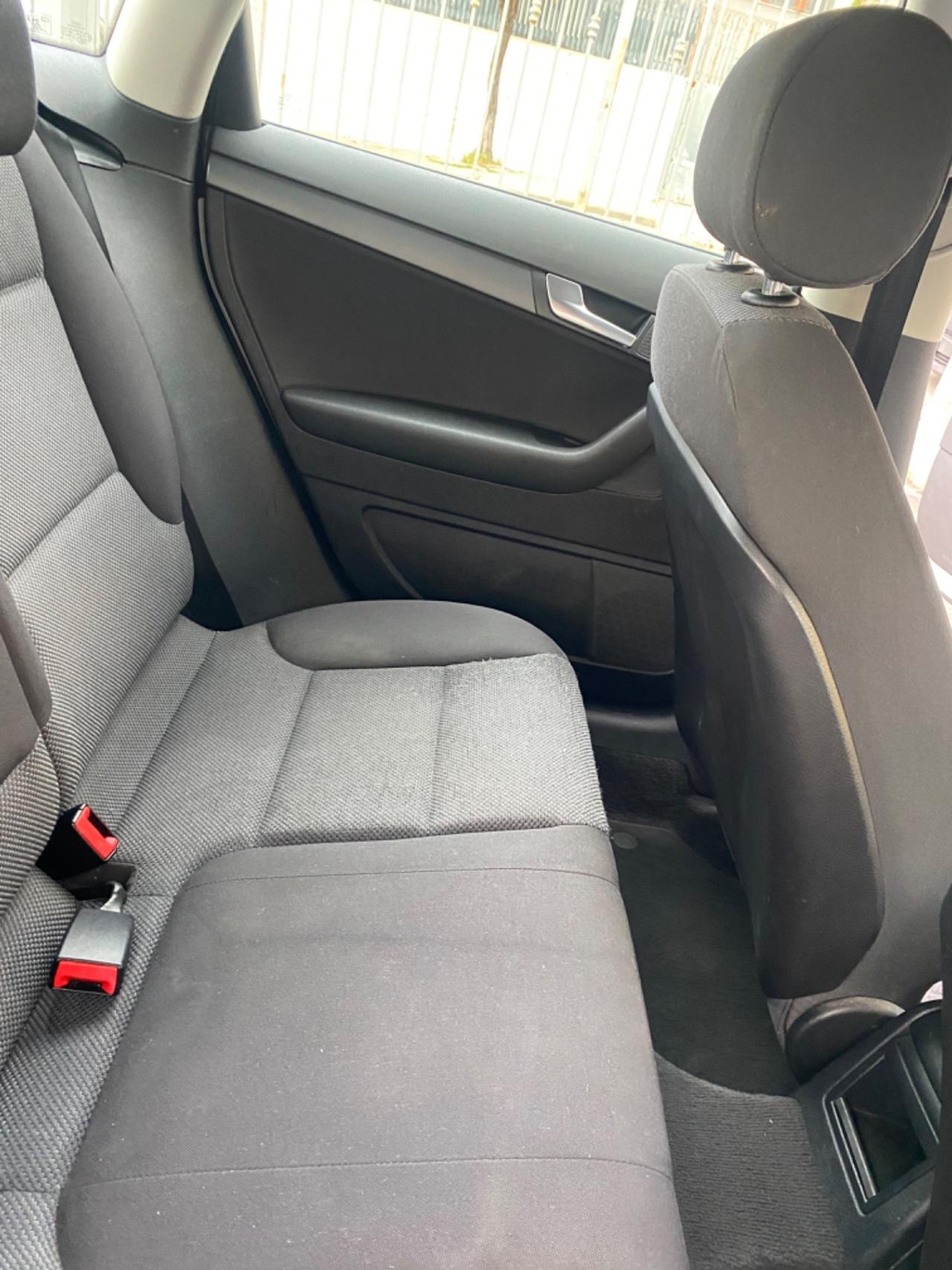 Audi A3 1.6 TDI Fine 2010 Automatica Full