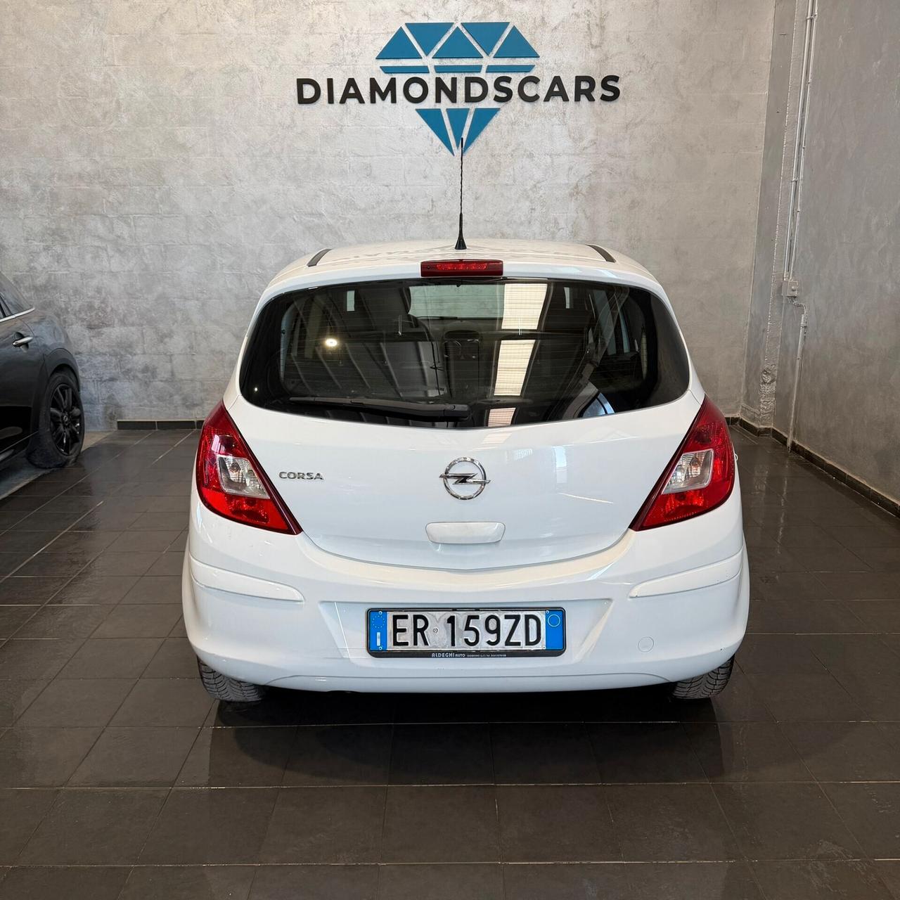 Opel Corsa 1.2 5 porte Edition