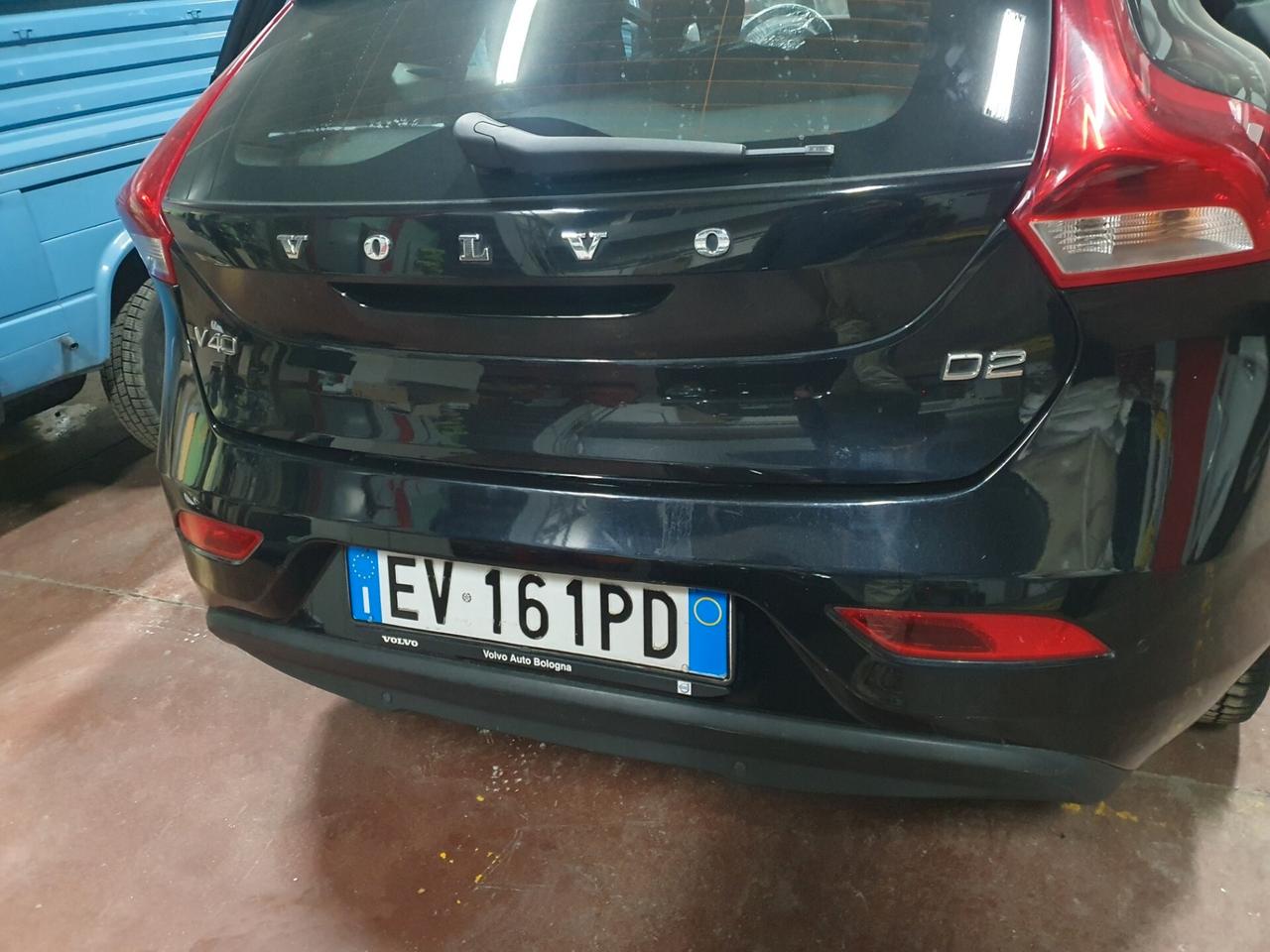 vendesi Volvo V40 D2 1.6