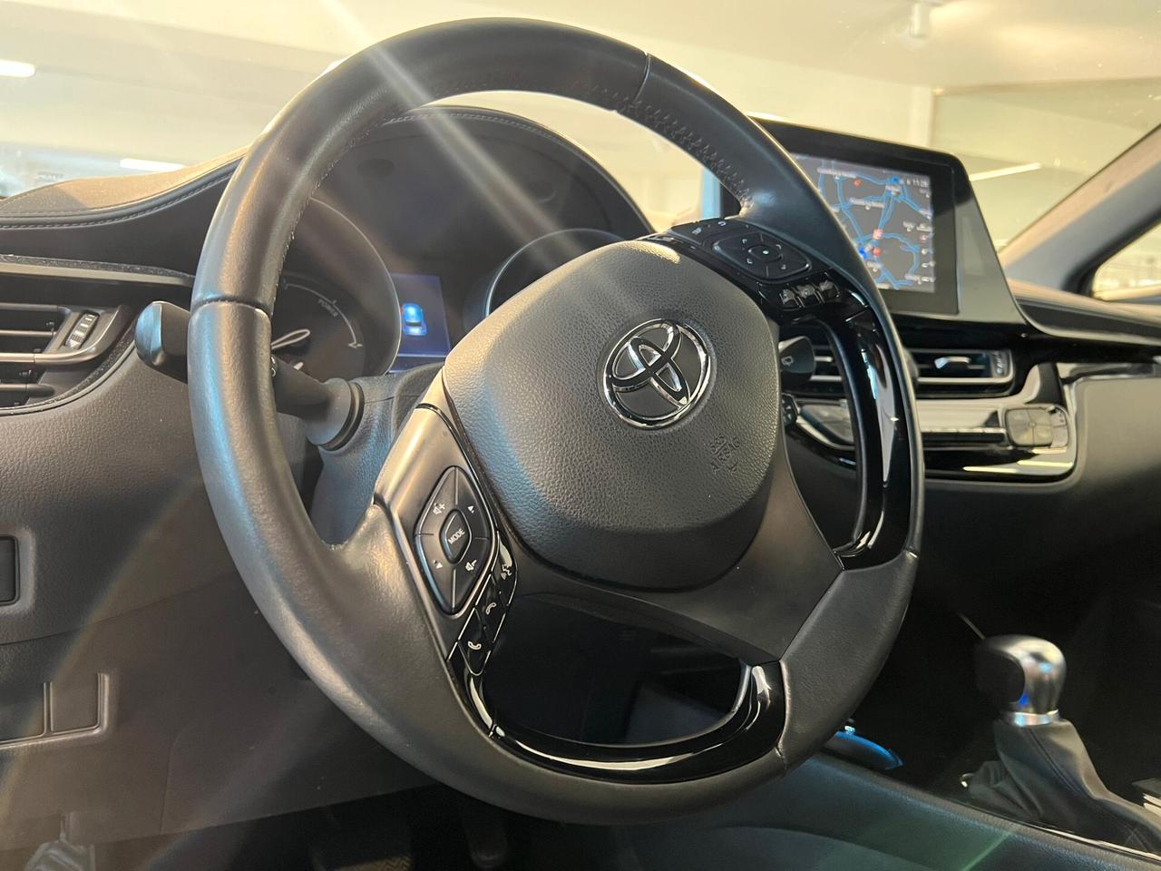 Toyota C-HR 2.0 Hybrid E-CVT Trend