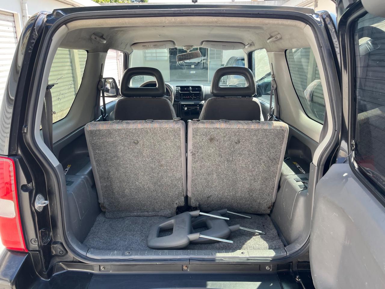 Suzuki Jimny 1.3i 16V cat 4WD JLX