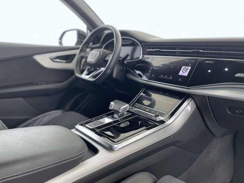 Audi Q8 Q8 50 TDI 286 CV quattro tiptronic Sport