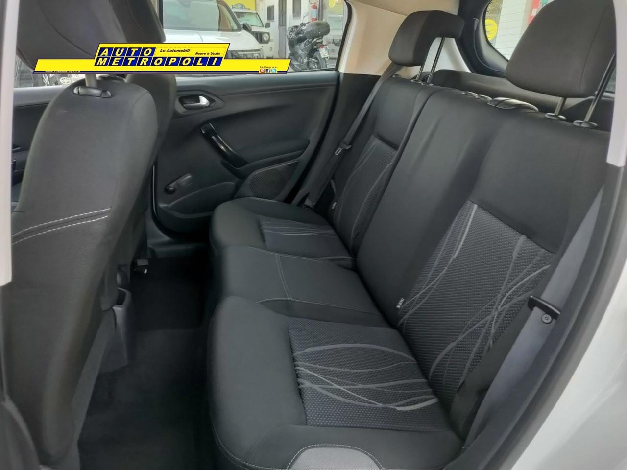 Peugeot 208 1.4 68cv HDi 5 porte Active