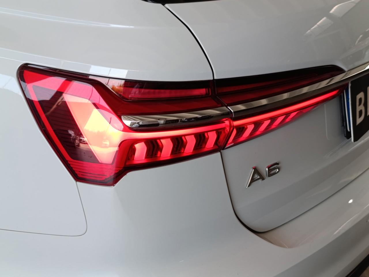 Audi A6 Avant 40 2.0 tdi mhev Business Sport s-tronic