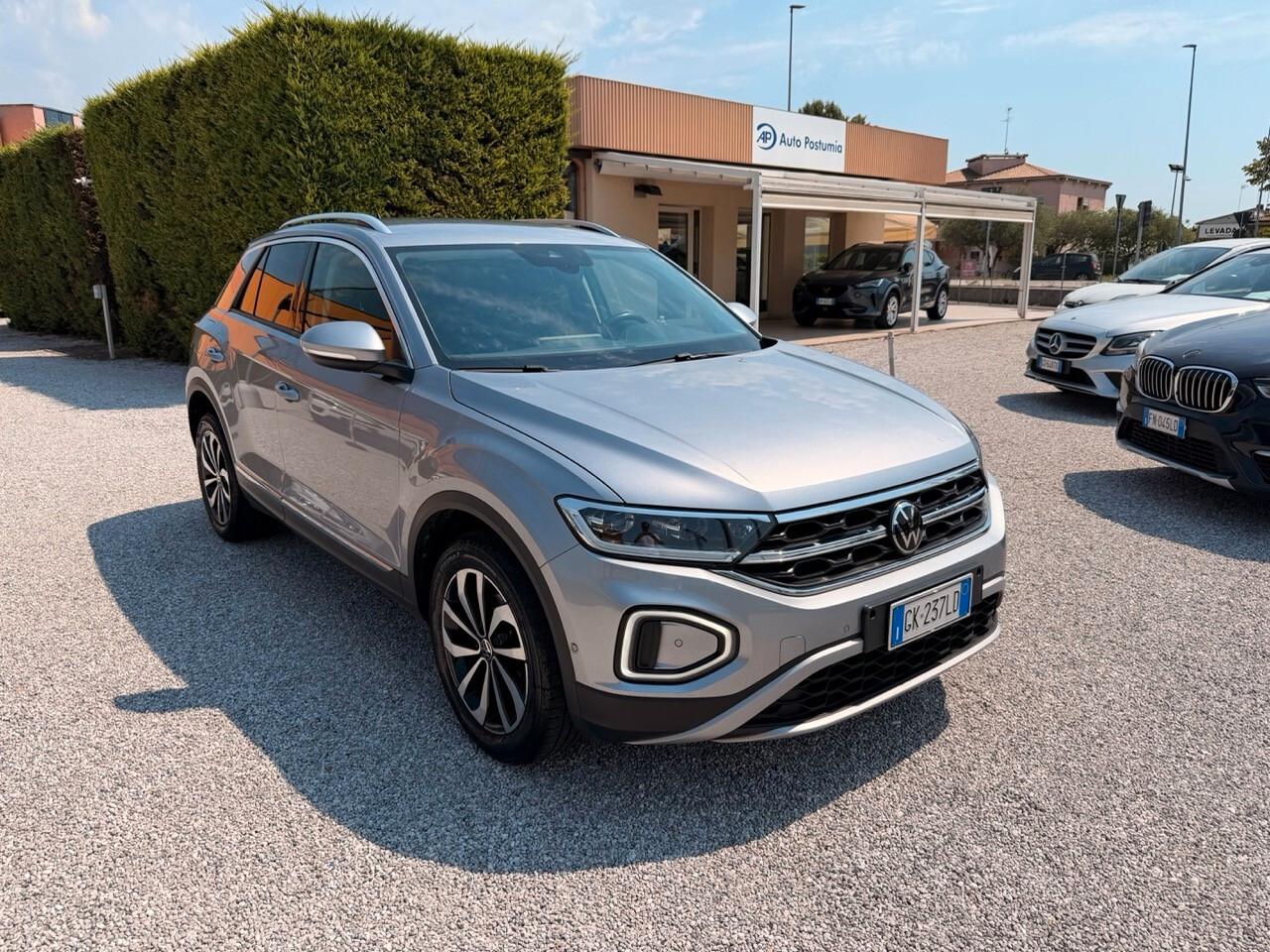 Volkswagen T-Roc 1.0 tsi Style 110cv - ok Neo Patentati