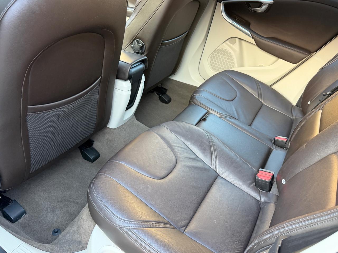 Volvo V40 Cross Country D2 1.6 Momentum