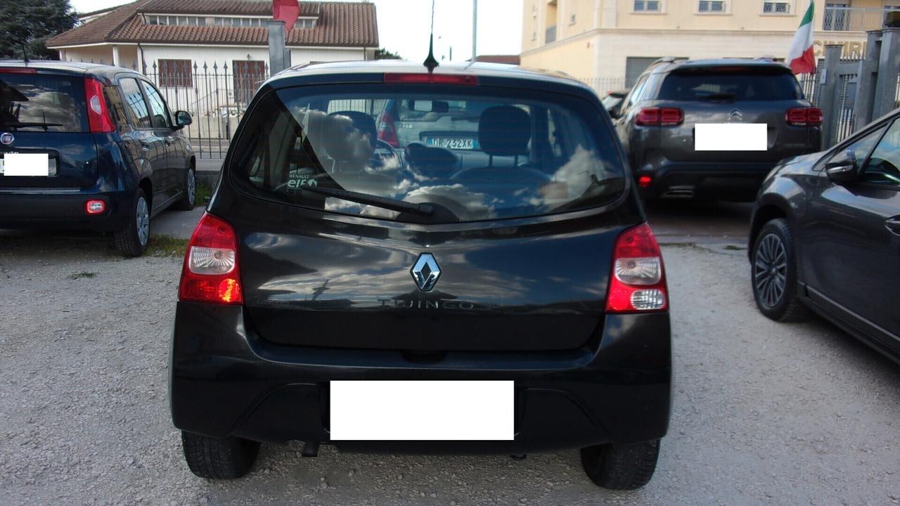 Renault Twingo 1.2 8V Dynamique