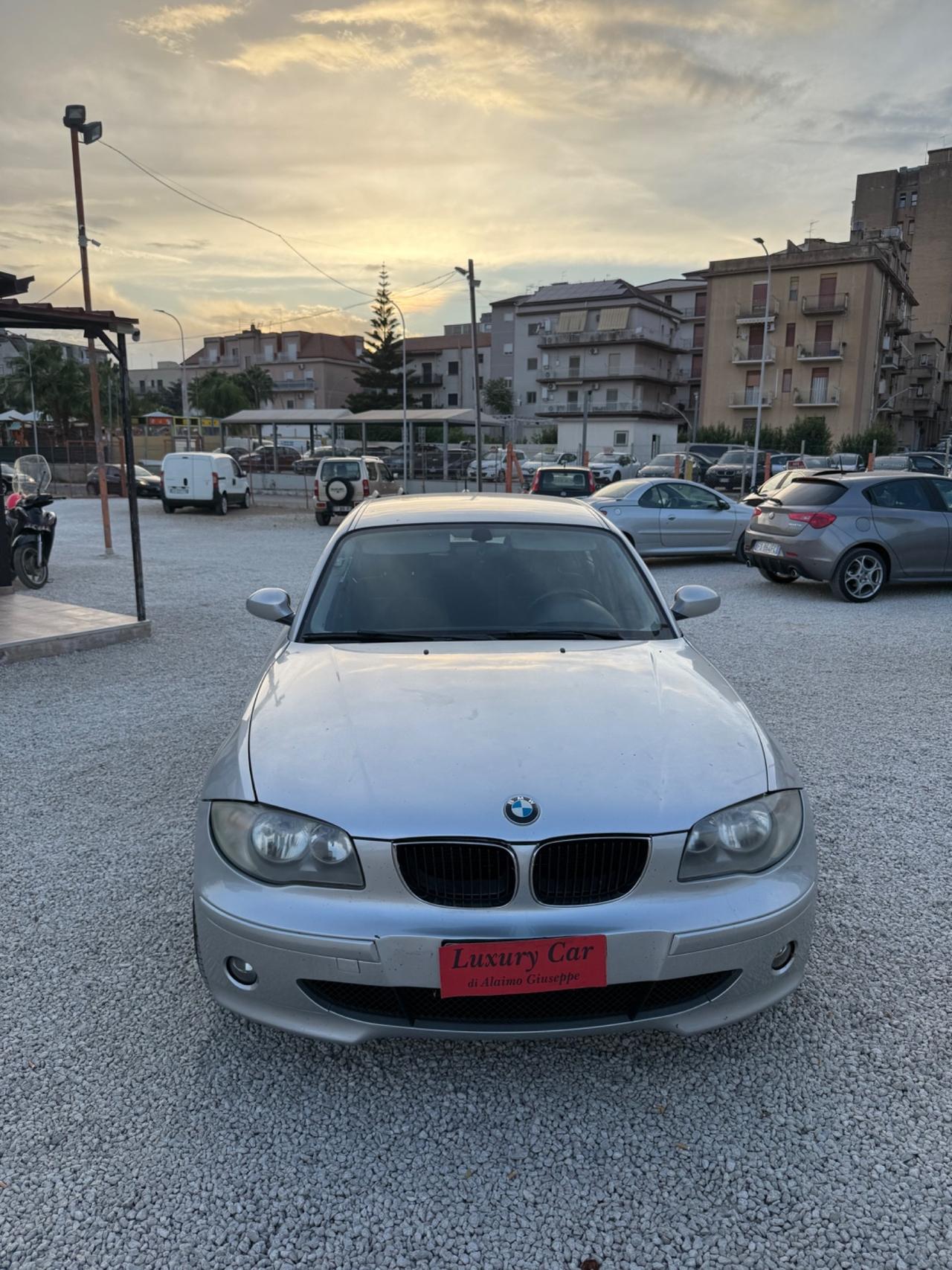 Bmw 120 120d cat 5 porte Eletta