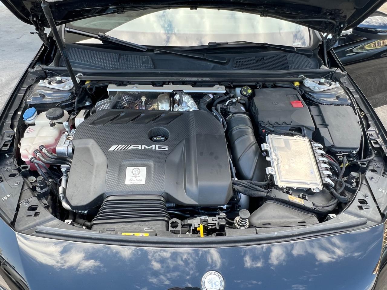 Mercedes-benz A 45 AMG A 45S AMG 4Matic+ AMG Line