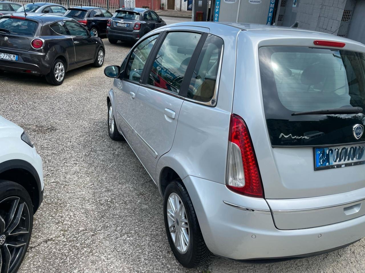 Lancia MUSA 1.3 Mjt 95 CV DFN Diva