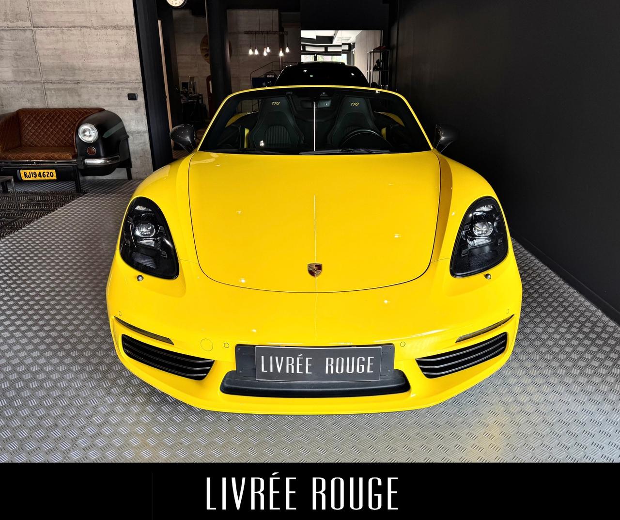 Porsche 718 Boxster T
