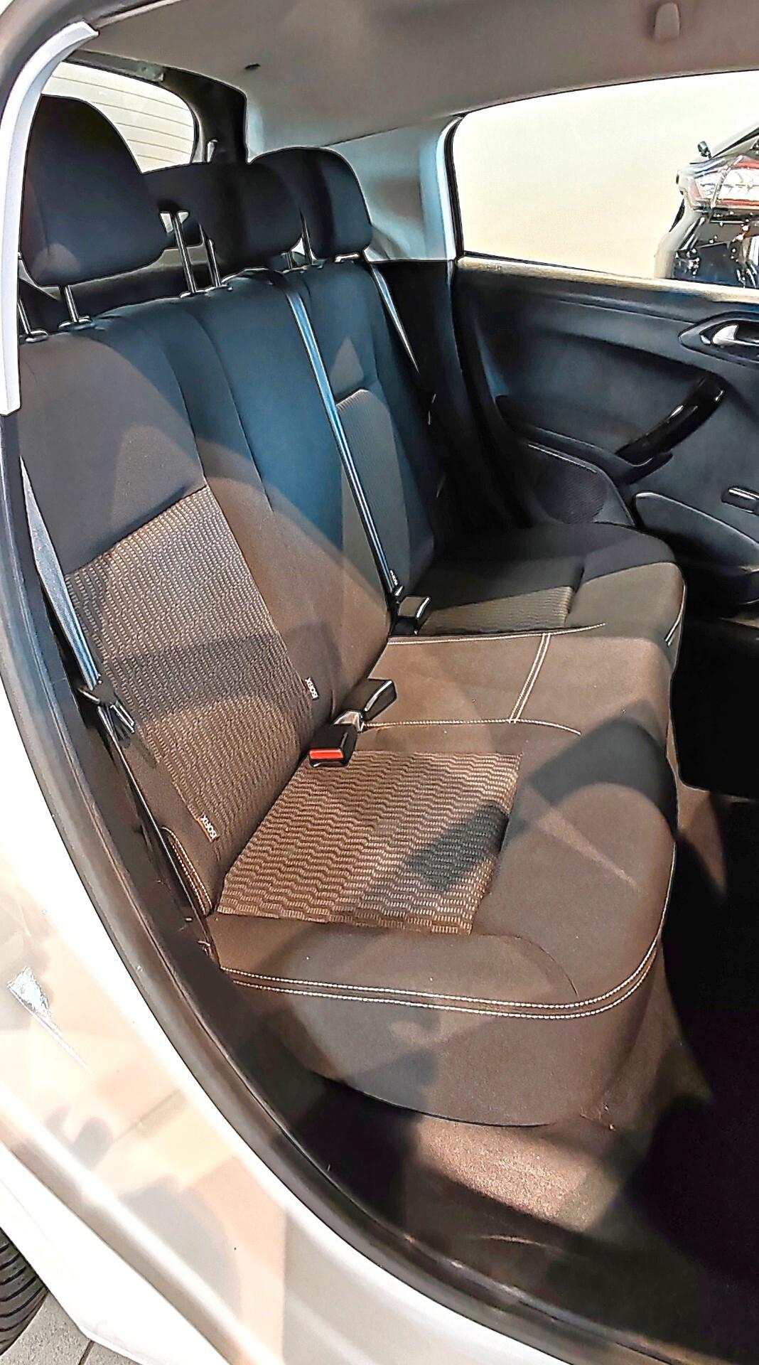 Peugeot 208 PureTech 82 5 porte Allure