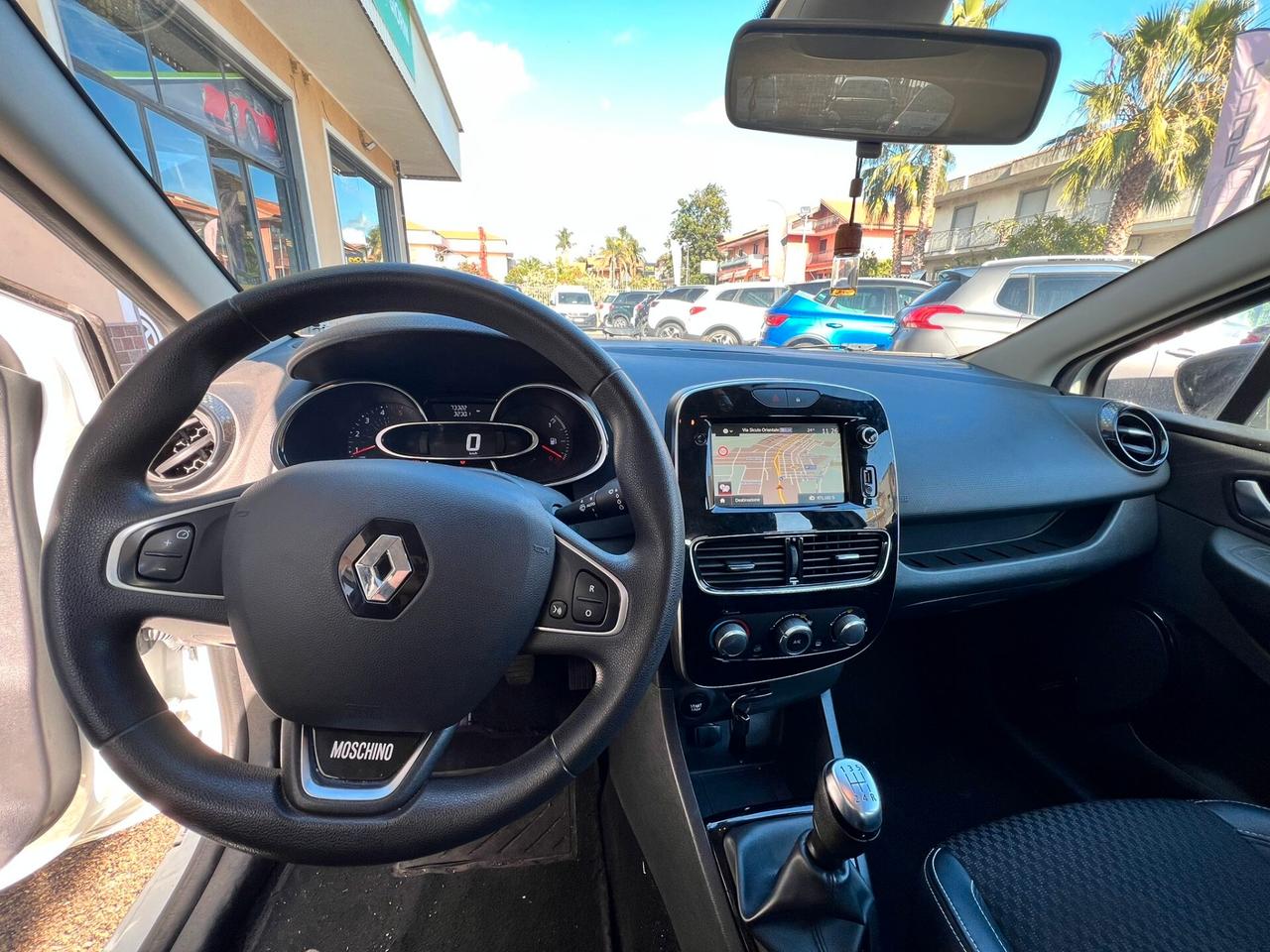 Renault Clio dCi 8V 75 CV 5 porte Moschino Zen