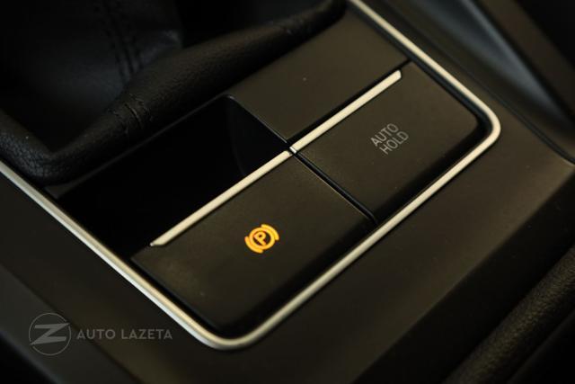 VOLKSWAGEN Golf 1.0 TSI Life