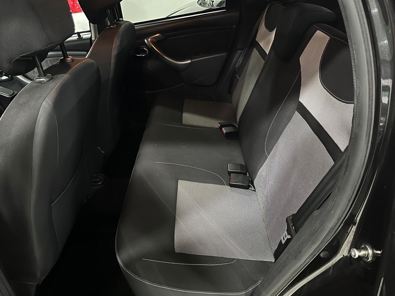 Dacia Duster I 2014 1.5 dci Black Shadow 4x2 s